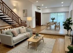 Barker Road (D11), Condominium #577014481